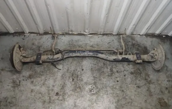 Volkswagen Caddy Rear axle beam 