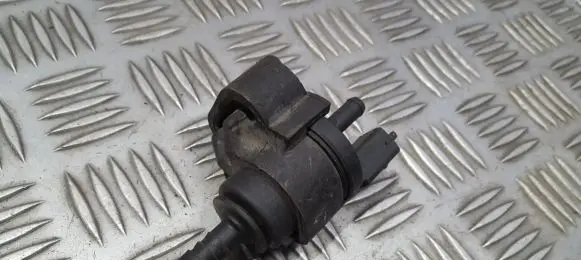 Opel Agila A Valve vacuum 9205571