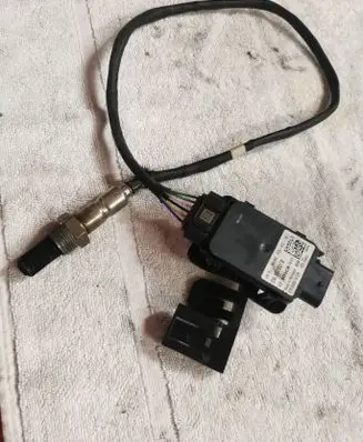 Skoda Superb B8 (3V) Lambda probe sensor 05L907807D 0281008319