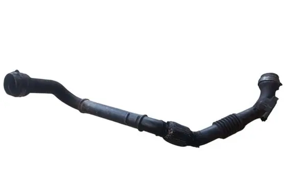 Intercooler hose/pipe