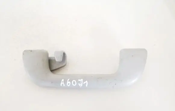 Toyota Avensis T270 Rear interior roof grab handle l1020373