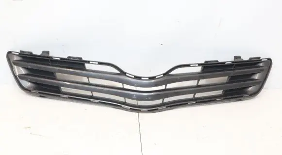Toyota Verso Front grill 53111-0F0