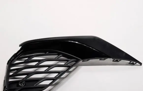 Audi A3 8Y Front bumper lower grill 8Y0807681J