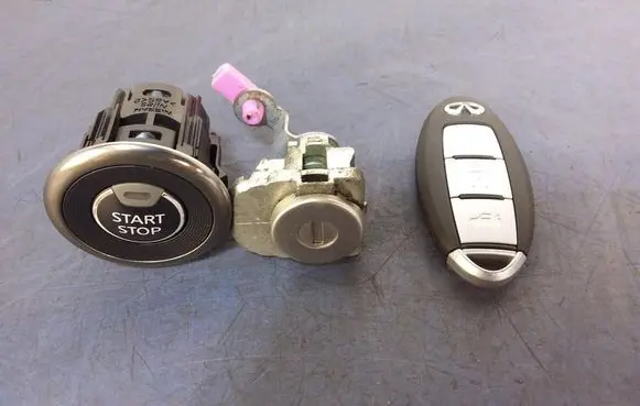 Infiniti Q50 Ignition lock S180144208