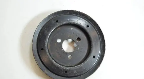 Audi A6 S6 C4 4A Power steering pump pulley 054145255