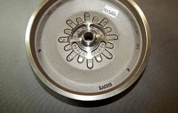 Audi A7 S7 4G Dual mass flywheel 0AW105317R