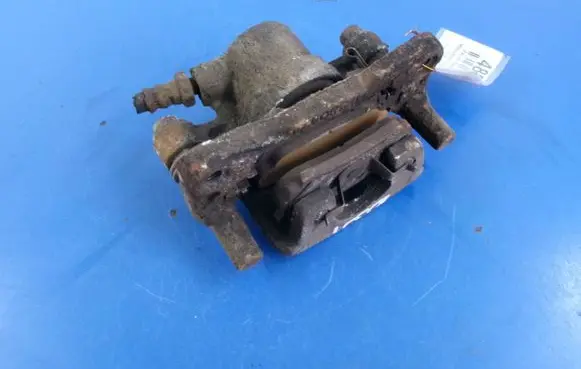 Mitsubishi Outlander Rear brake caliper