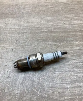 Volkswagen Sharan Spark plug 101000040AD