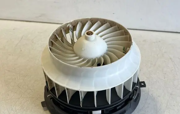 Mercedes-Benz EQC Heater fan/blower 0130309007
