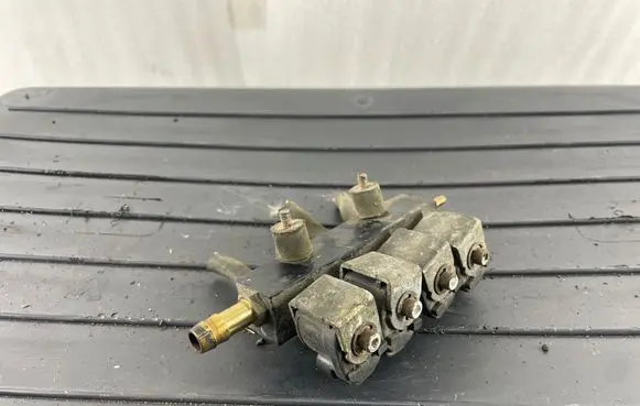 Fiat Stilo LP gas injector 67R010125 110R000068