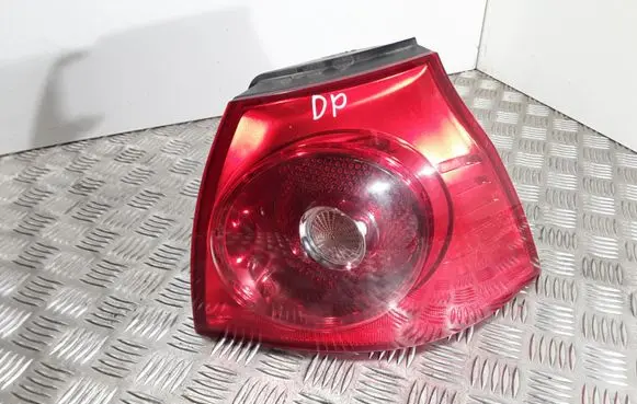 Volkswagen Golf V Rear/tail lights 1K6945096Q