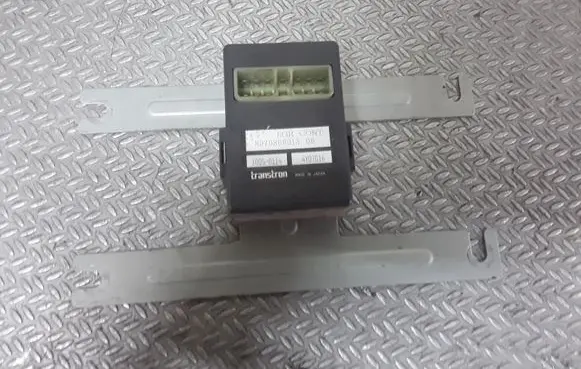 Opel Monterey Comfort/convenience module 897086801306