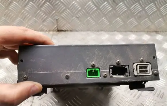 Volvo V50 CD/DVD changer 306798661 46220203