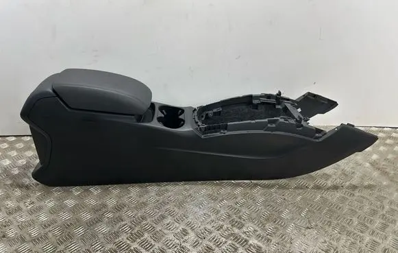 Audi Q5 SQ5 Center console 8R0863242A R0863242A 8R0864981