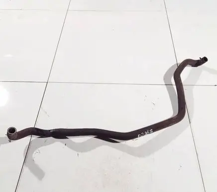 Renault Megane III Engine coolant pipe/hose