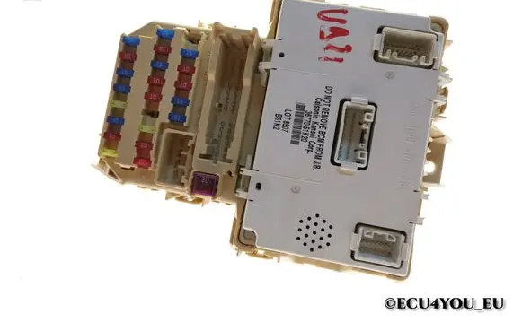 Opel Agila B Fuse box set 3677051K20