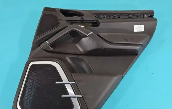 Porsche Cayenne (92A) Coupe rear side trim panel 7P5867212G IMPRK1402922
