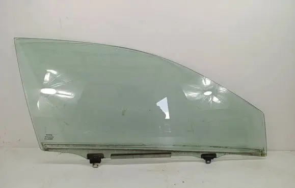 Toyota Corolla E140 E150 Front door window glass four-door 