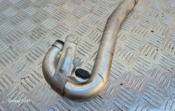Nissan Qashqai EGR valve line/pipe/hose 744818