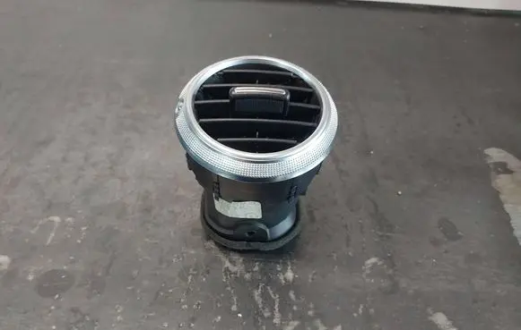 Dashboard side air vent grill/cover trim
