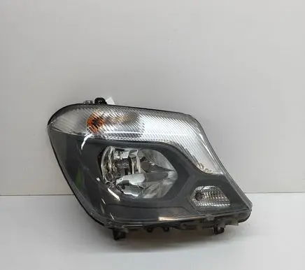 Mercedes-Benz Sprinter W906 Headlight/headlamp A9068202661