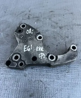 BMW 5 E60 E61 Power steering pump mounting bracket 2247556