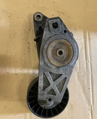 Peugeot 406 Generator/alternator belt tensioner 9626365280