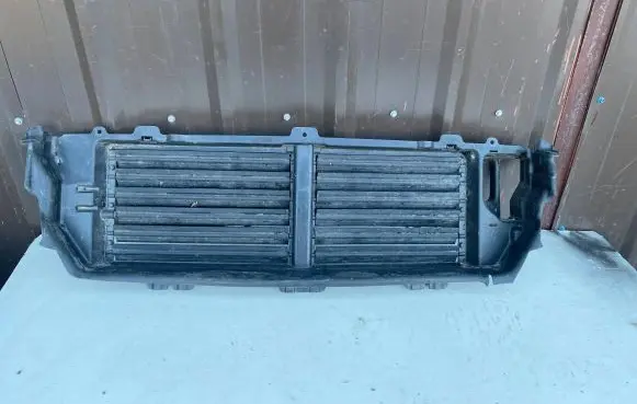 Volvo XC90 Intercooler air guide/duct channel 31455461
