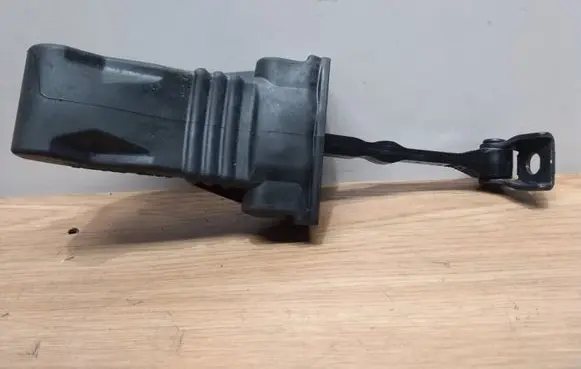 Audi A1 Front door check strap stopper 8X0837267