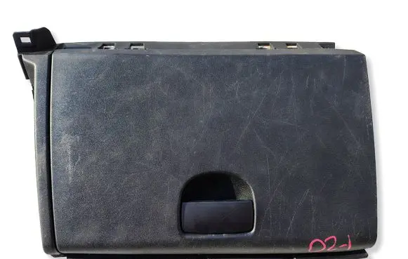 Hyundai i20 (PB PBT) Glove box 845211J000