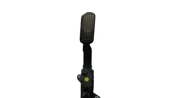Toyota RAV 4 (XA40) Accelerator throttle pedal 781100W040 17268C 19196563851