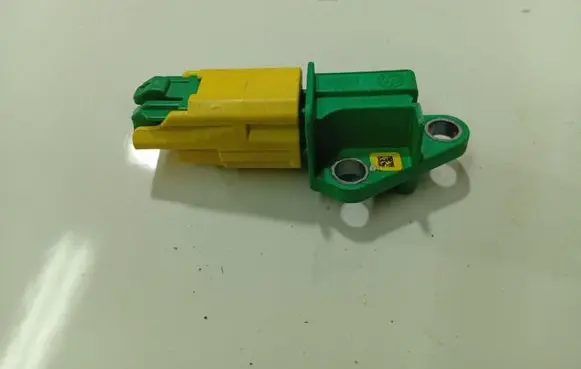 Audi Q7 4L Airbag deployment crash/impact sensor 1K0909606C