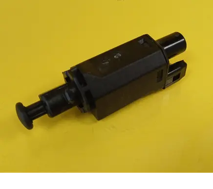 Volkswagen PASSAT B4 Brake pedal sensor switch 191945515A