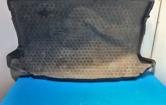 Subaru Legacy Bottom trim 