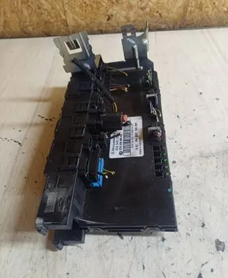Mercedes-Benz C W203 Fuse module 2035451801 5DK00848640