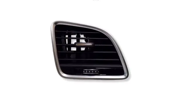 Audi Q3 8U Dashboard side air vent grill/cover trim 8U2820902E