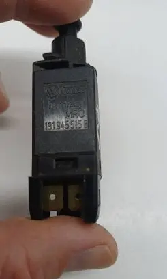 Volkswagen Golf IV Brake pedal sensor switch 191945515B