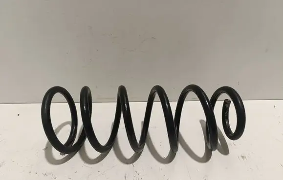 Toyota Highlander XU70 Rear coil spring