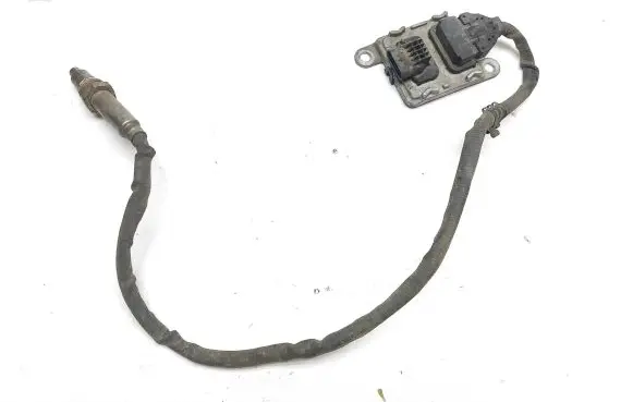 Mercedes-Benz A W177 Lambda probe sensor A0009058111 SNS1006 A3C0105770001