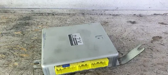 Subaru Impreza I Engine control unit/module 22611AD380 AI8000D41