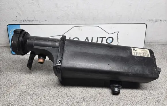 BMW 3 E46 Coolant expansion tank/reservoir 7573781