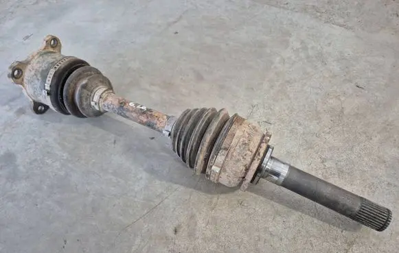 Mitsubishi Pajero Sport I Front driveshaft 