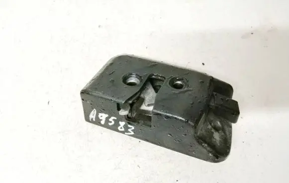 Audi 80 90 S2 B4 Seat back rest lock catch 8a9885879