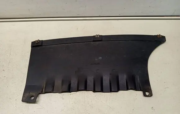 BMW 1 E81 E87 Rear bumper underbody cover/under tray 51127117631 7118162