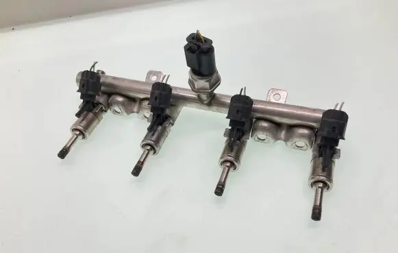 BMW 1 F20 F21 Fuel injectors set 