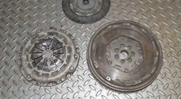 Nissan Qashqai Clutch set kit 123108271R