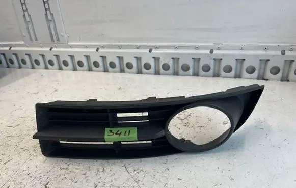 Volkswagen Touran I Front bumper lower grill 1T0853665A 13404