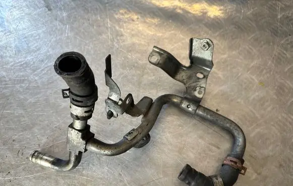 Renault Koleos I Engine coolant pipe/hose