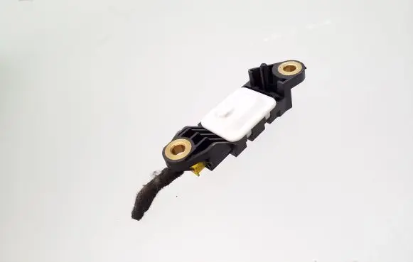 Mercedes-Benz S W220 Airbag deployment crash/impact sensor 0018209126