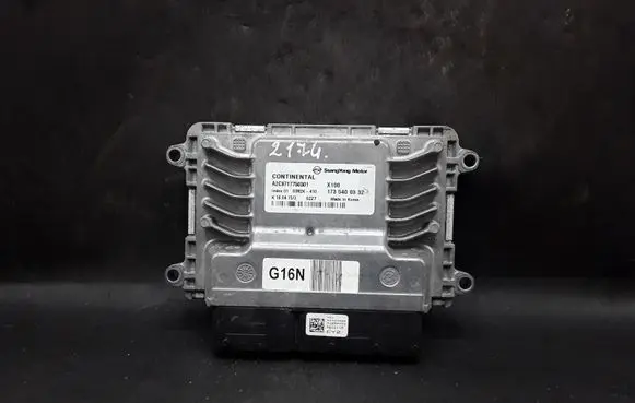 SsangYong Tivoli Engine control unit/module 1735400332 A2C9717750301 92976000